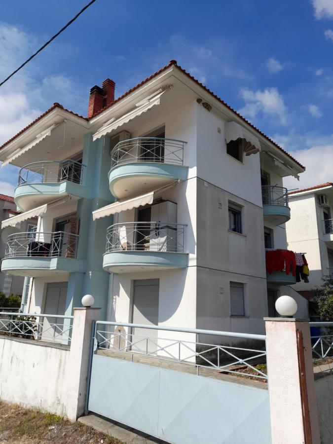 Dominikis Appartment Nea Peramos  Exterior photo